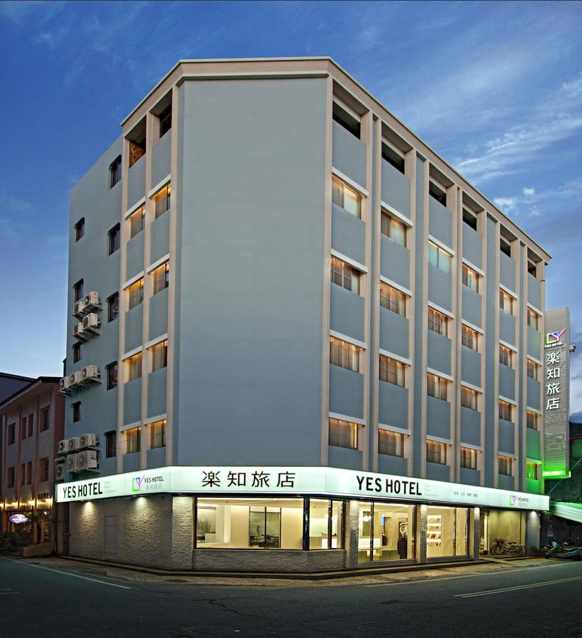 Taitung Yes Hotel Екстер'єр фото